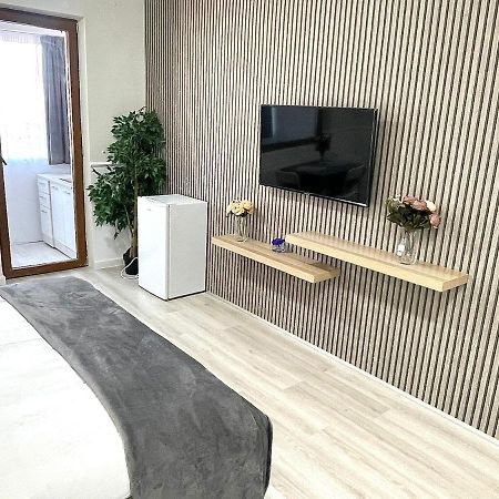 Baneasa Luxury Apartaments Bucarest Esterno foto