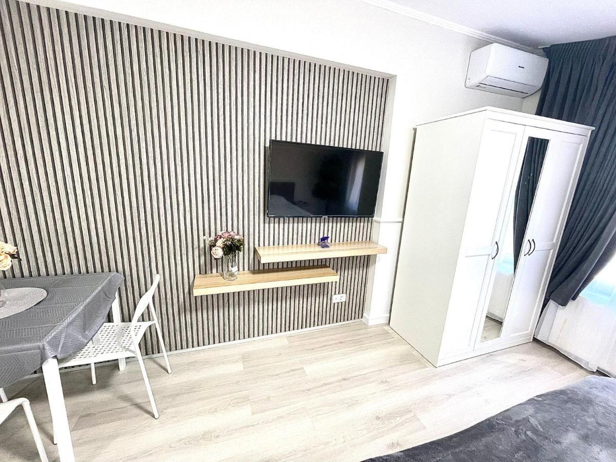 Baneasa Luxury Apartaments Bucarest Esterno foto
