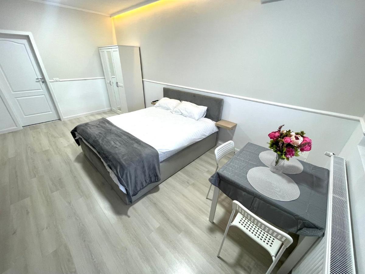 Baneasa Luxury Apartaments Bucarest Esterno foto