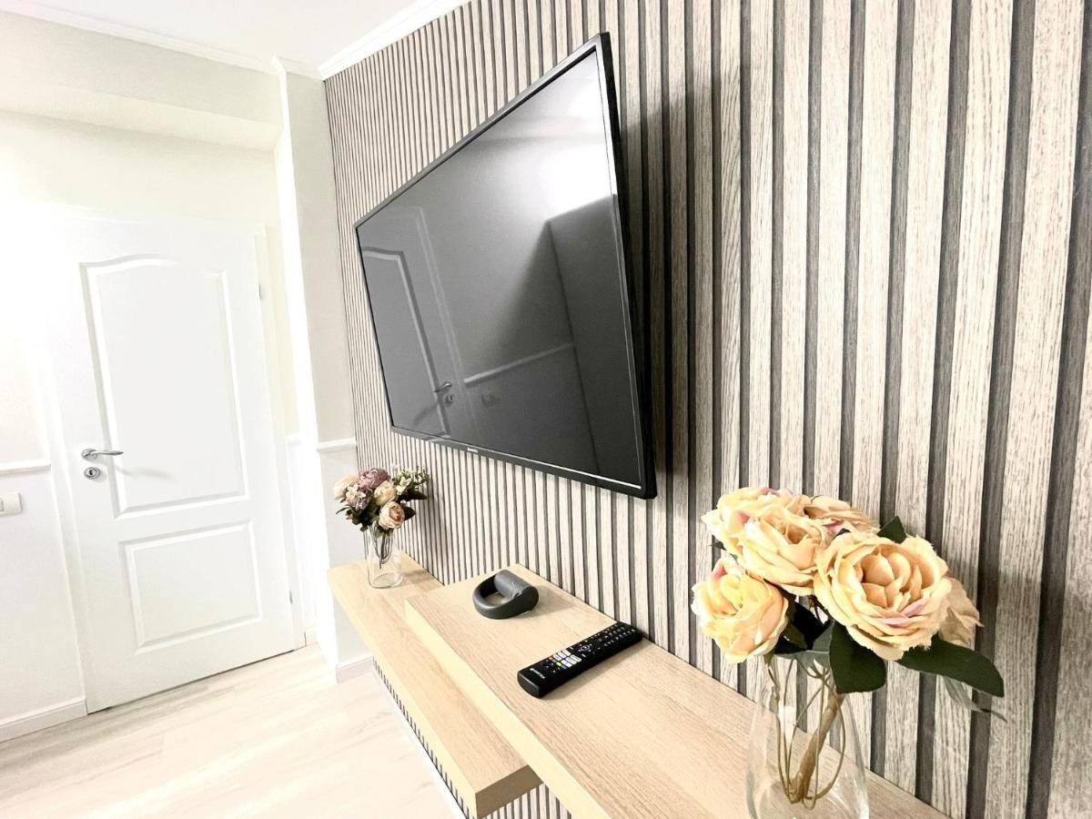 Baneasa Luxury Apartaments Bucarest Esterno foto
