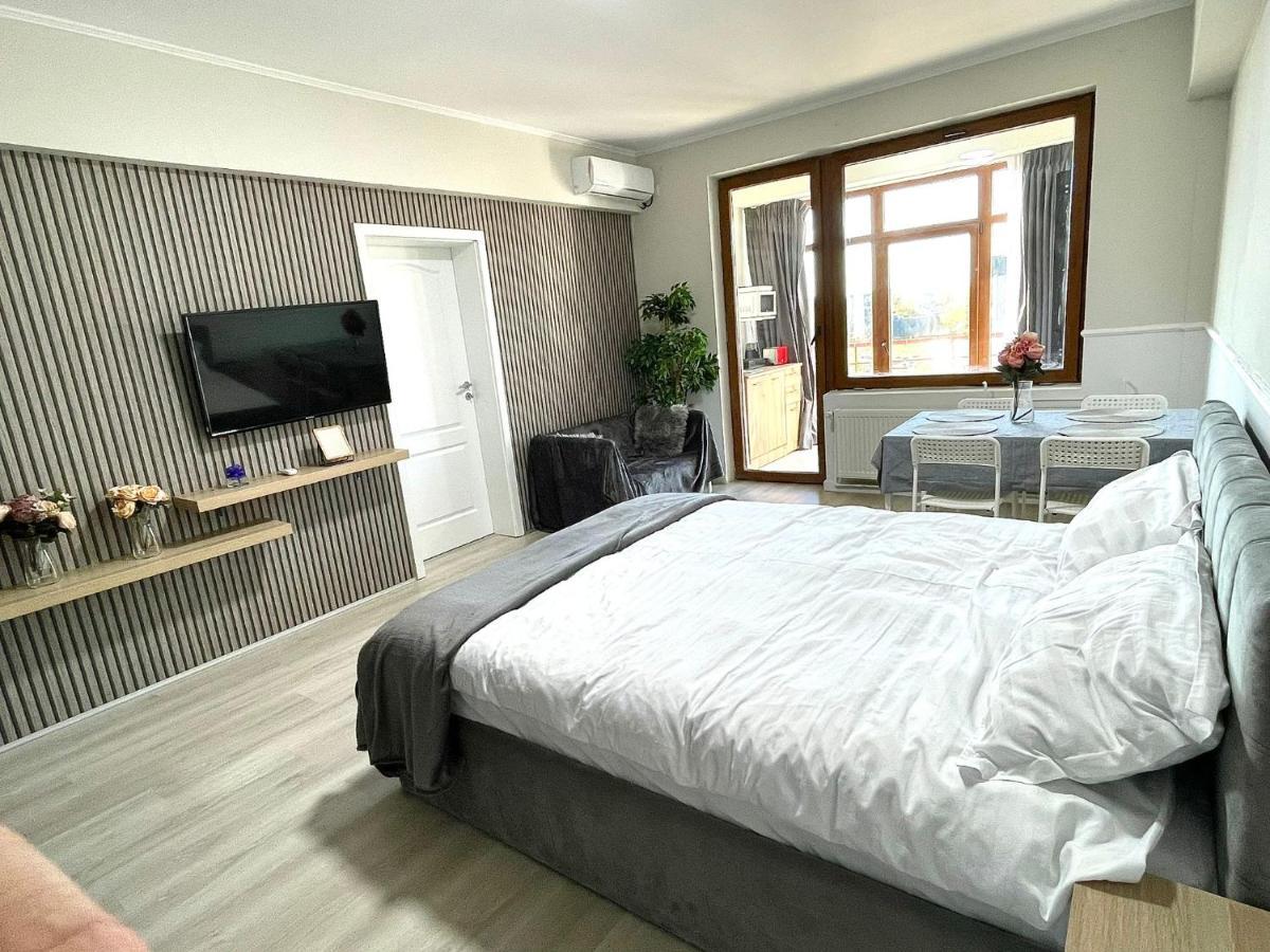 Baneasa Luxury Apartaments Bucarest Esterno foto