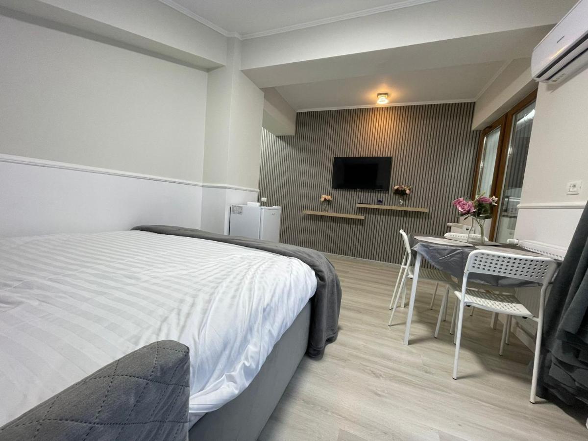 Baneasa Luxury Apartaments Bucarest Esterno foto